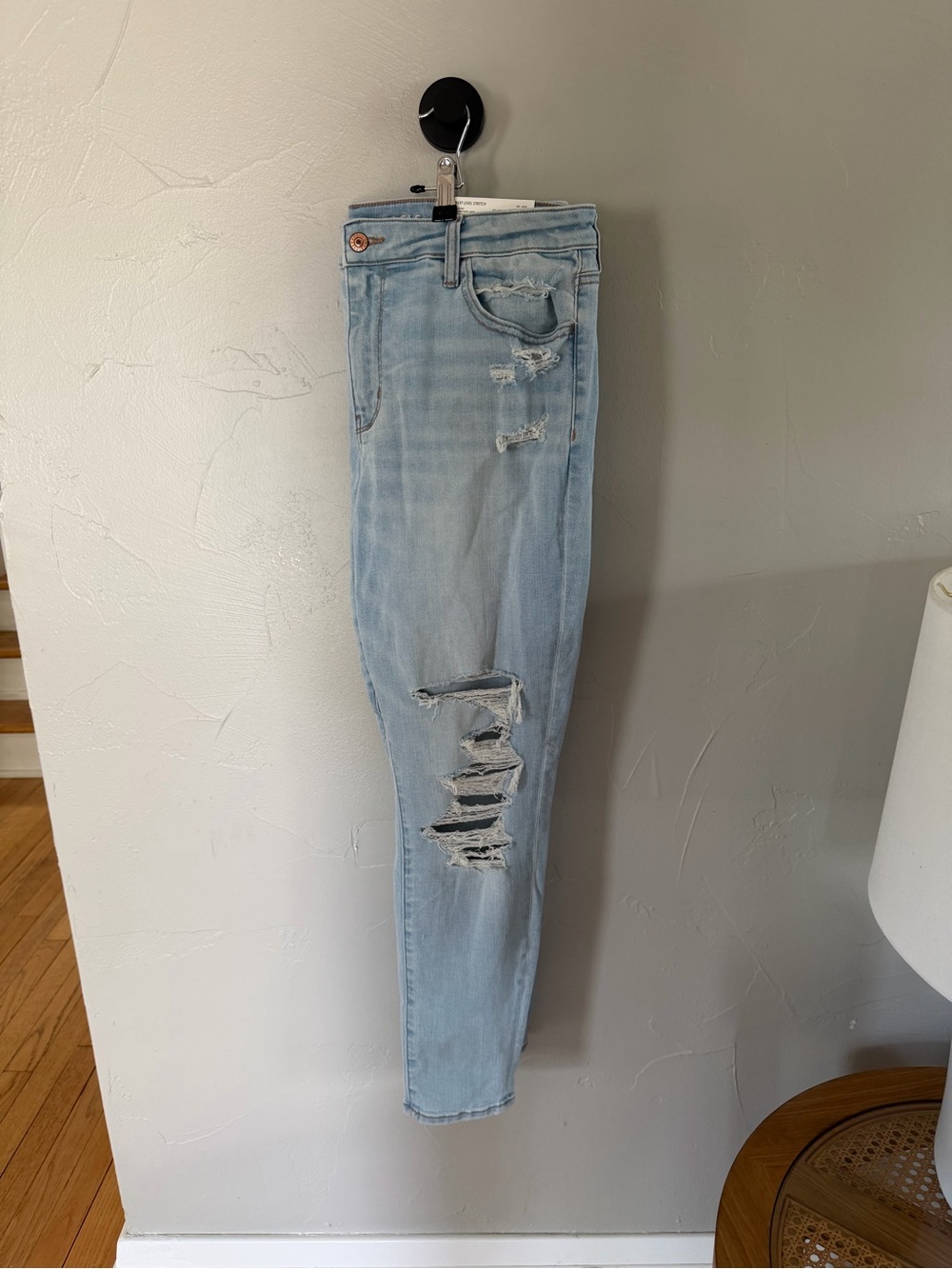 Light Wash Distressed Women’s Jeans